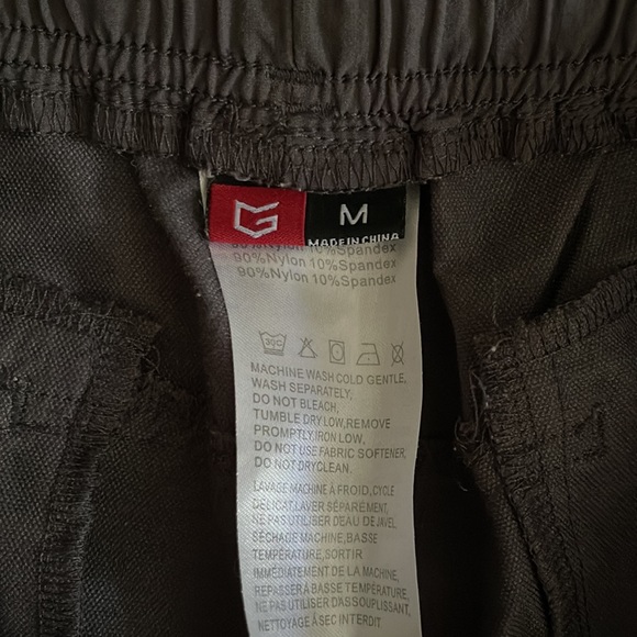 Gray shorts - Picture 4 of 4